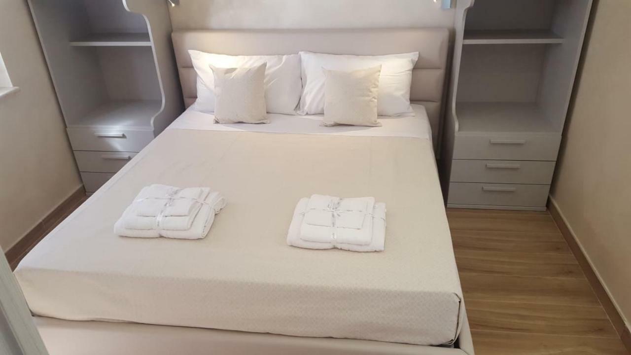 Appartamenti Borgo Panoramico N 5 โตรเปอา ภายนอก รูปภาพ